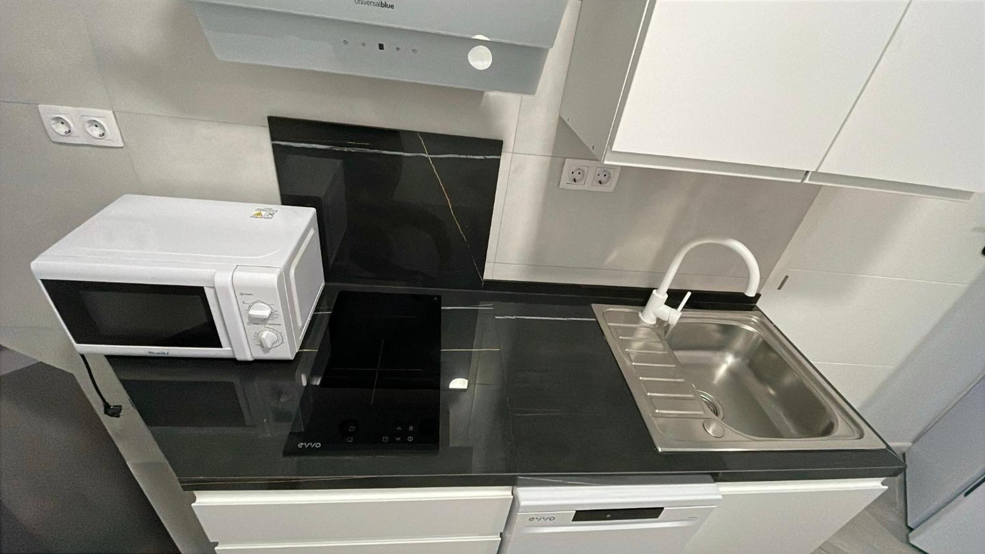 Nuevo Apartamento Murillo D Y Coworking 科尼尔-德拉弗龙特拉 外观 照片