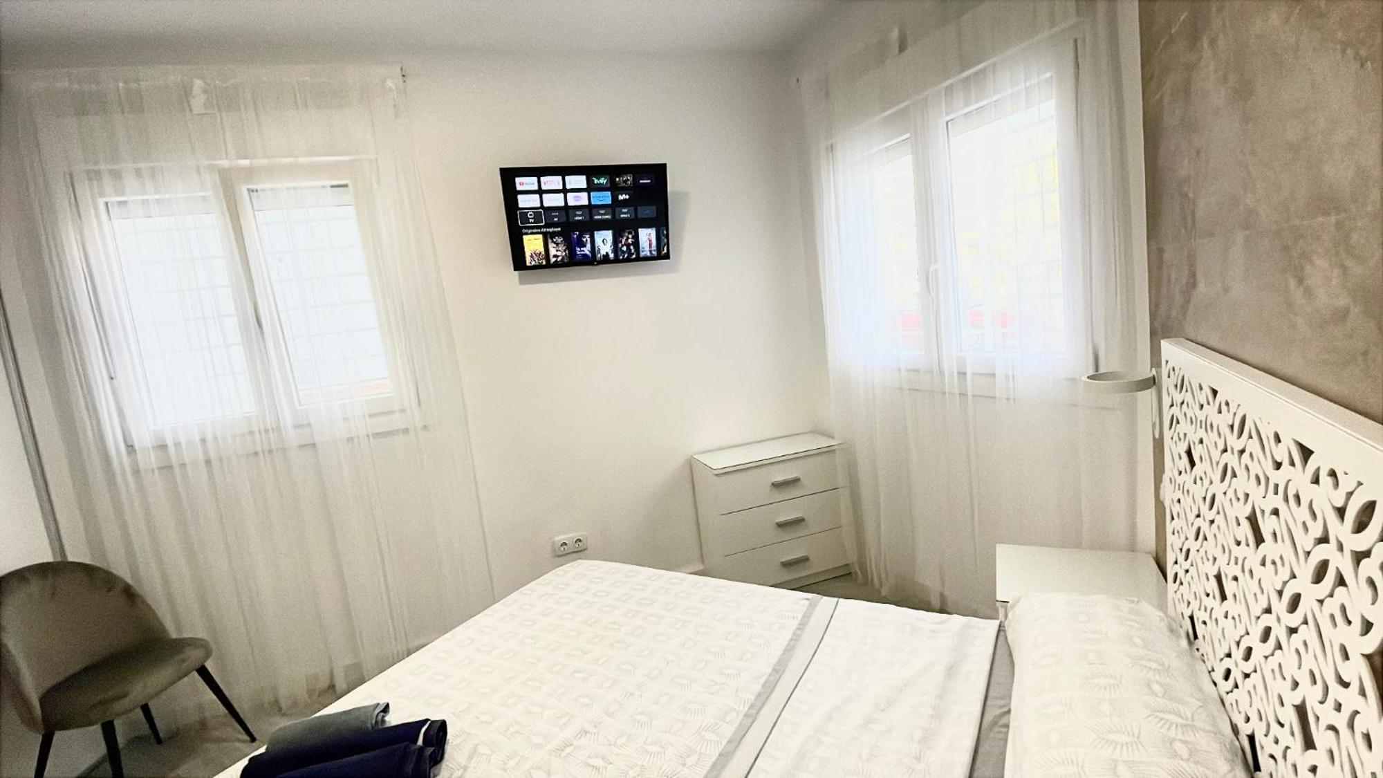 Nuevo Apartamento Murillo D Y Coworking 科尼尔-德拉弗龙特拉 外观 照片